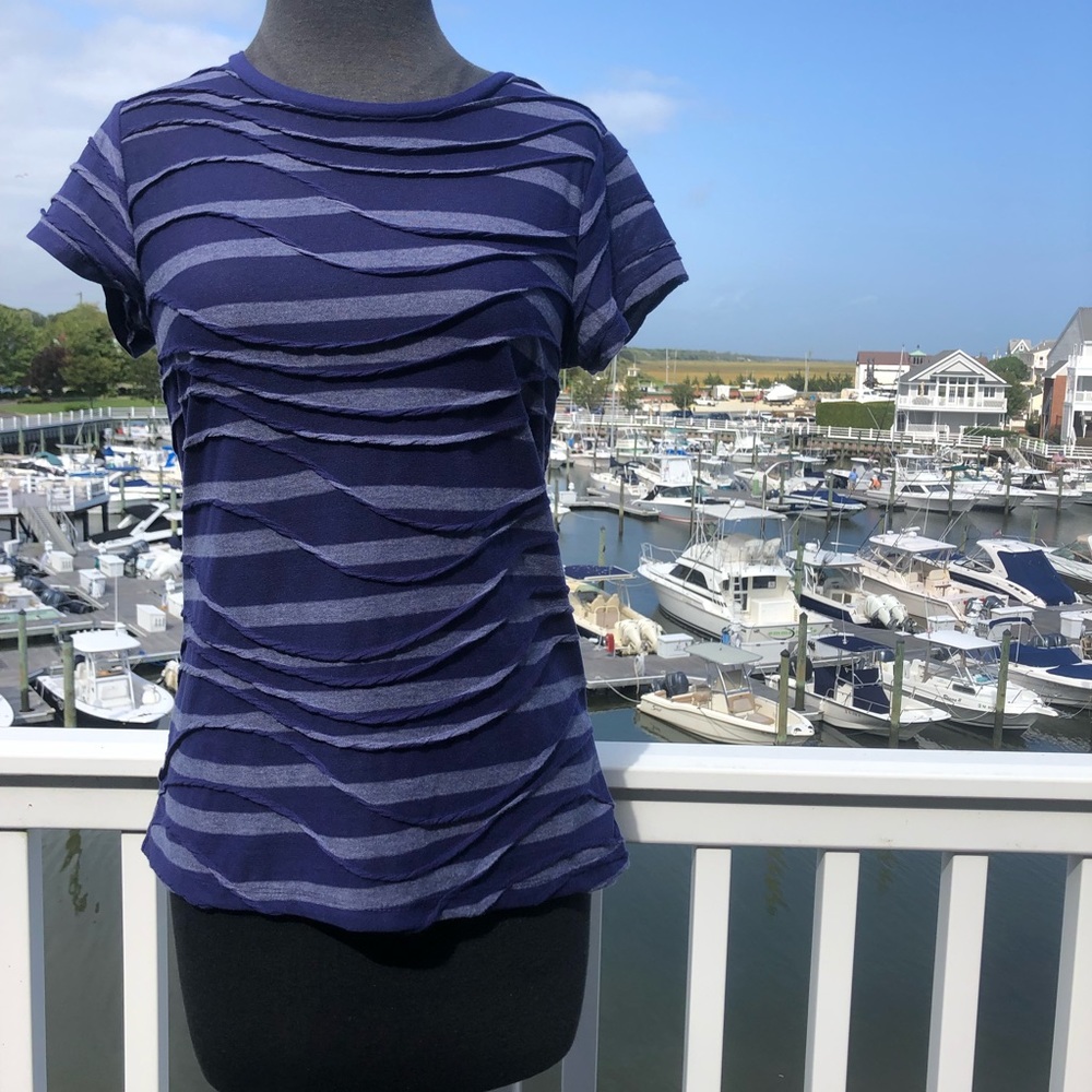 Simply Vera Vera Wang Purple Wave Top Small